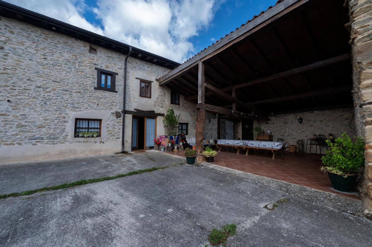 Mujika Etxea Villa Manurga Bagian luar foto